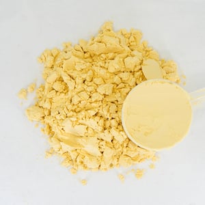 pea-protein-with-scoop-overview