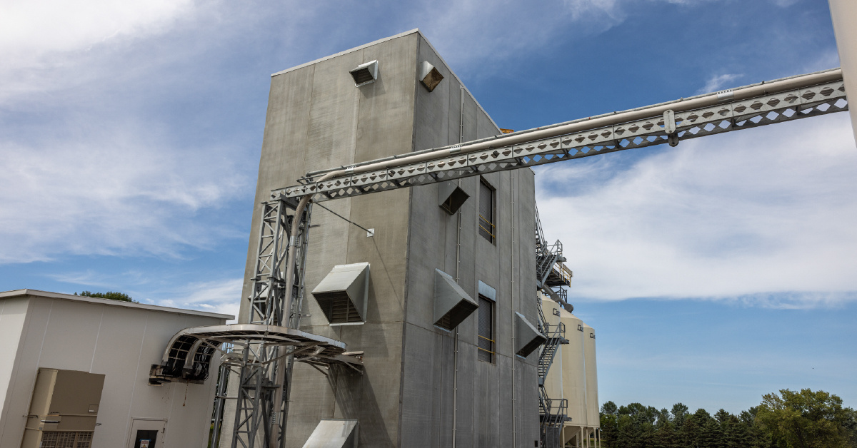 PURIS Dawson pea processing plant.